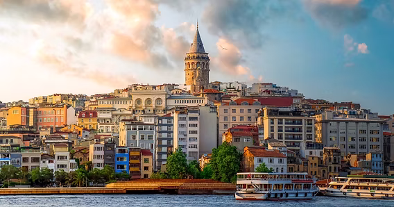 Dita 4: Stamboll – Tirane