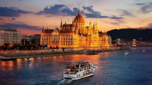 6482365138e2c970cdc10bc0_1-Best-River-Cruises-Budapest-300x169.webp